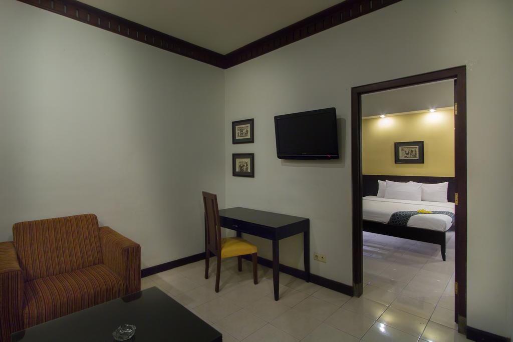 Hotel Quirin Semarang Pokoj fotografie
