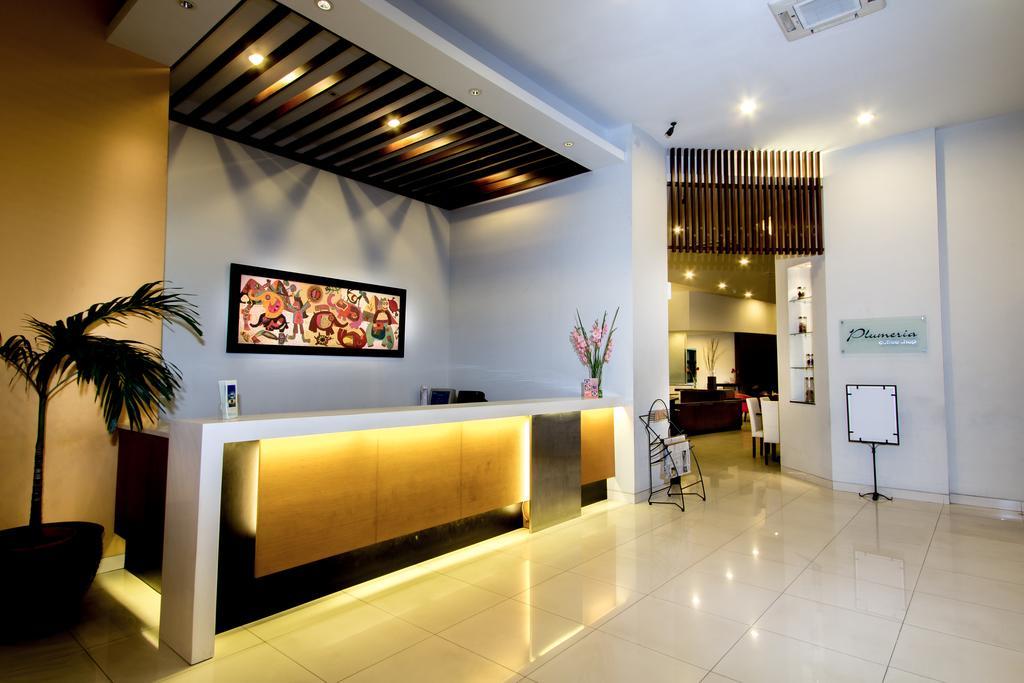 Hotel Quirin Semarang Exteriér fotografie